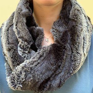 Madison 88 Faux Fur Scarf